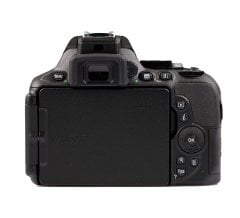D5600 DSLR BODY