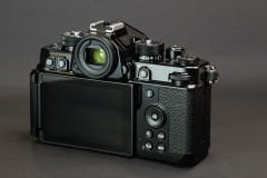 Nikon Zf + NIKKOR Z 40mm f/2 SE Kit